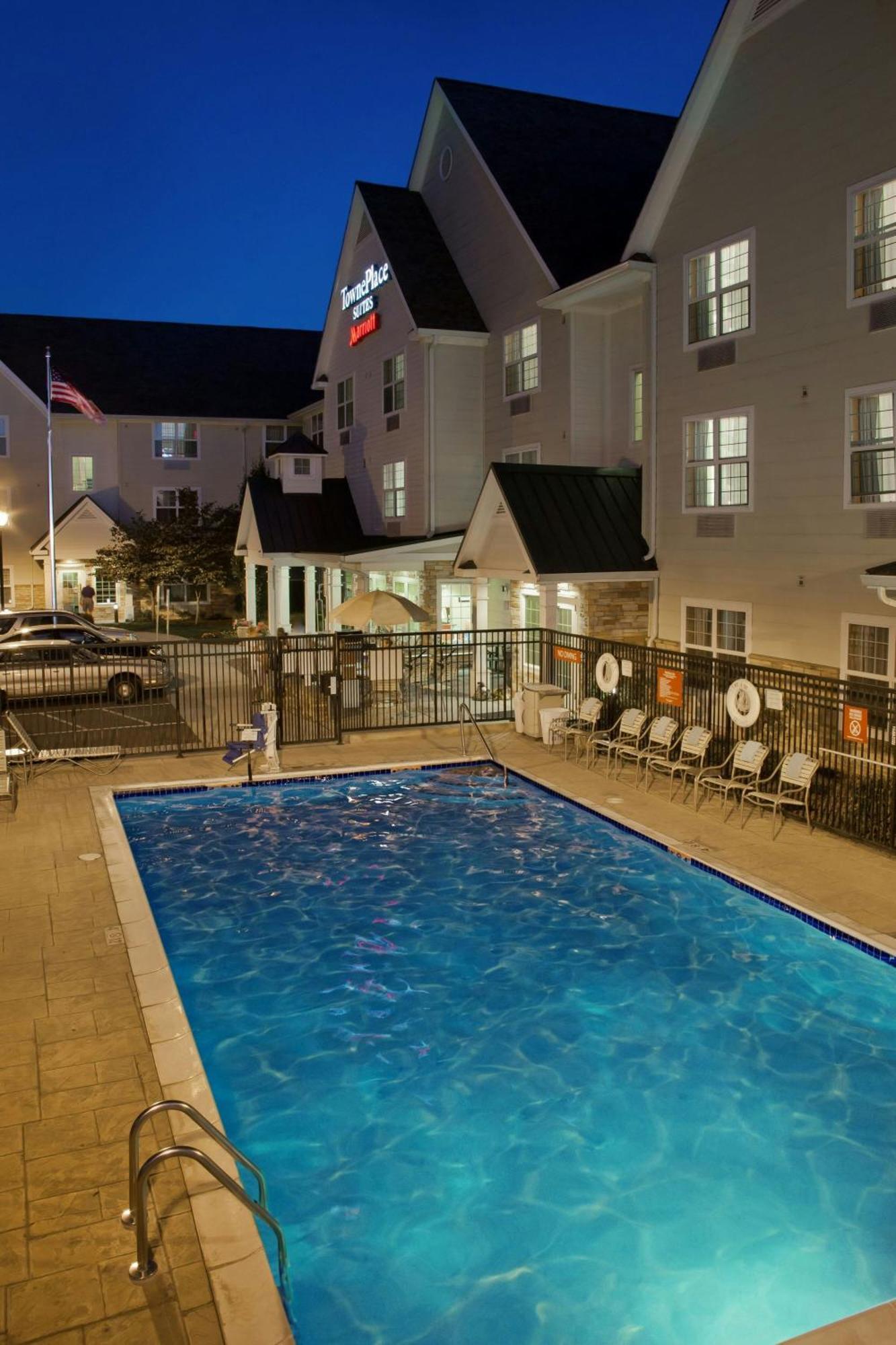 Towneplace Suites Medford Exterior photo